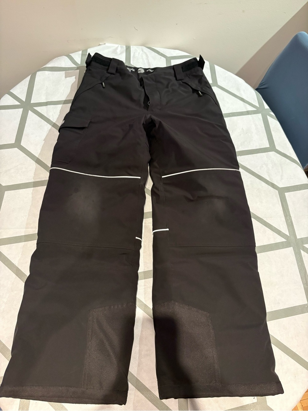 Sunice Black Cargo Snow Pants with Reflective Trim